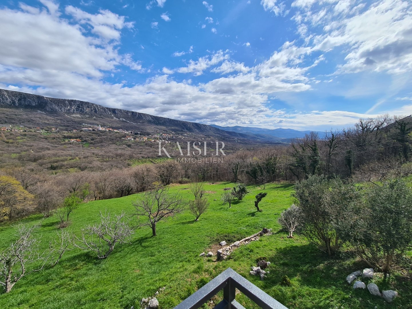 House For sale - Primorsko-goranska Vinodolska Općina