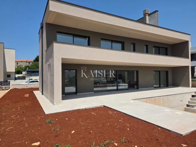 Haus zu verkaufen 230 m² – Poreč