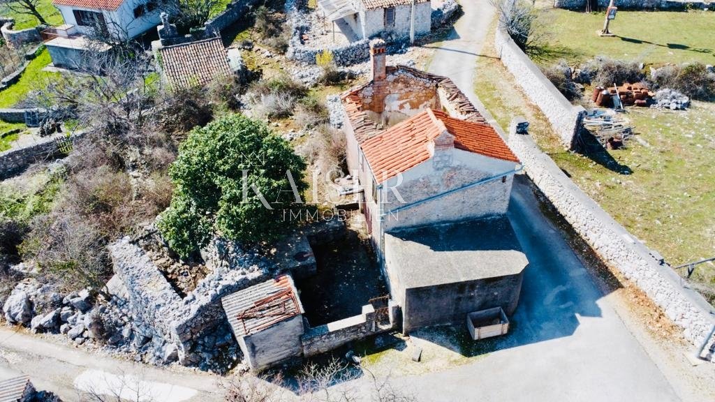 Kuća Na prodaju - Primorsko-goranska Cres