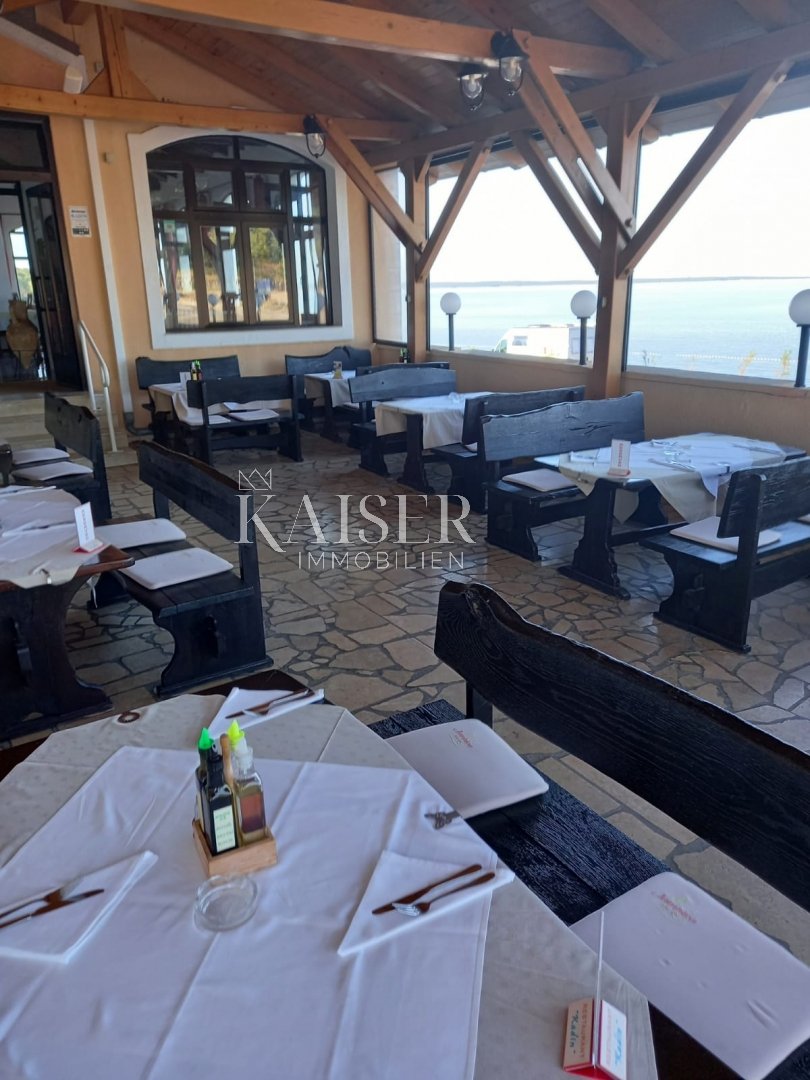 Poslovni prostori Na predaj - Primorsko-goranska Mali Lošinj - foto 1/11