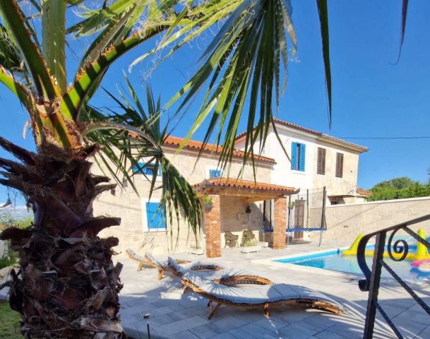 Casa In vendita - Primorsko-goranska Dobrinj - foto 2/24
