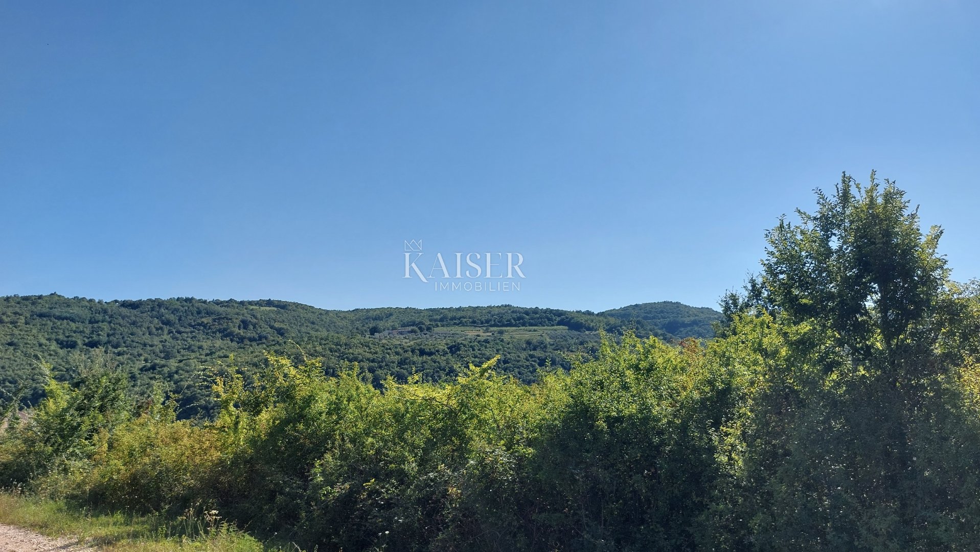 Grundstück Zu verkaufen - Istarska Motovun