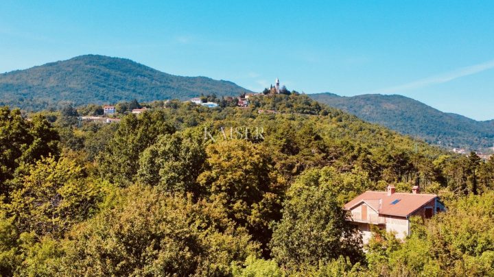 Casa in vendita 240 m² – Veprinac