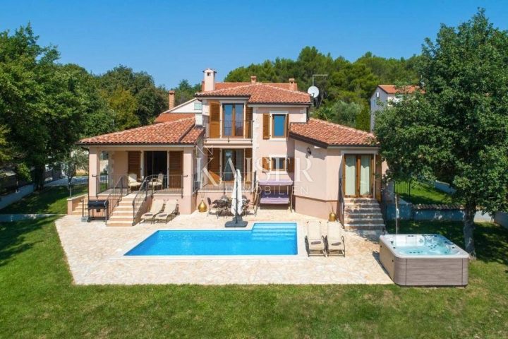 Haus zu verkaufen 165 m² – Poreč