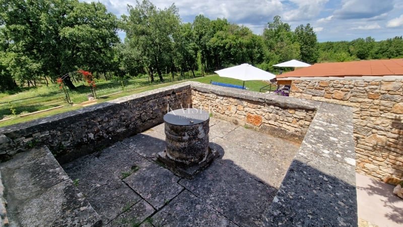 Haus Zu verkaufen - Istarska Sveti Lovreč