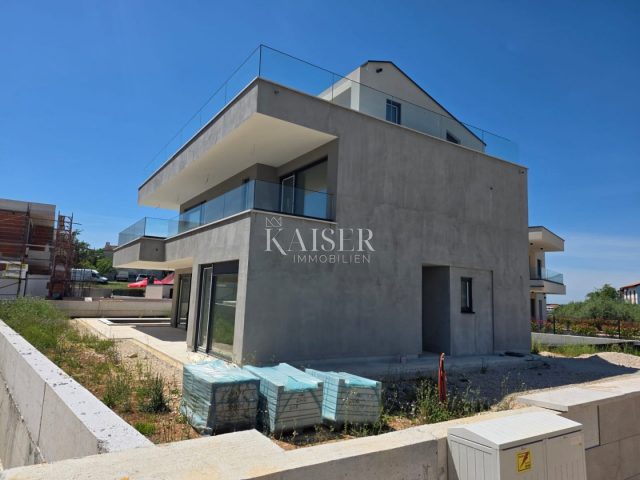 Haus Zu verkaufen - Istarska Poreč - foto 5/13