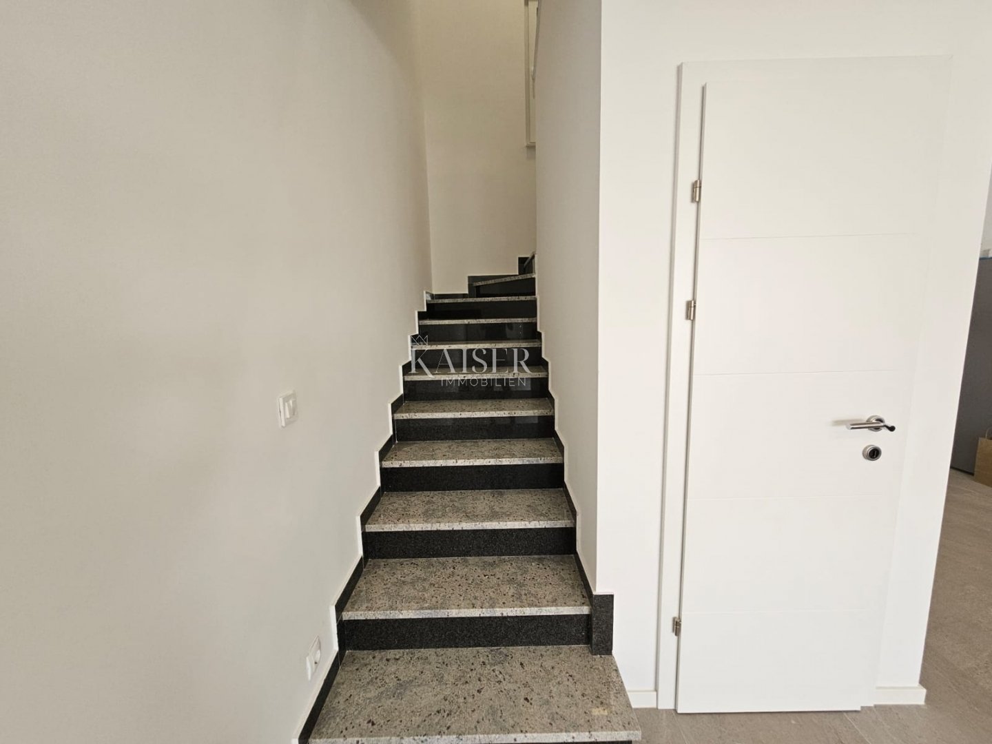 House For sale - Primorsko-goranska Malinska-Dubašnica