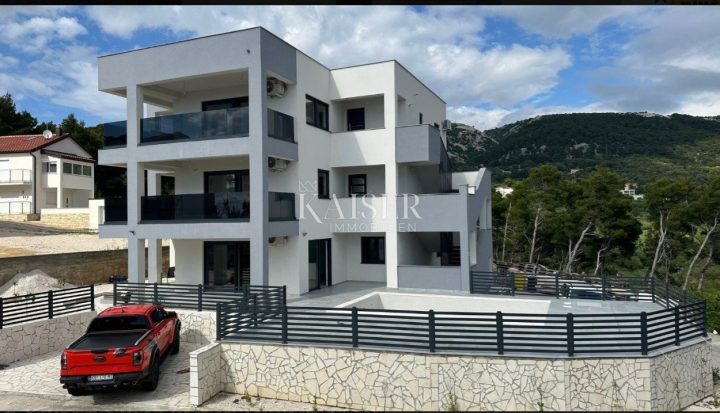 House for sale 135 m² – Banjol