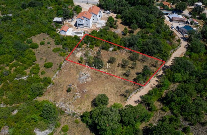 Zemljište na prodaju 567 m² – Nerezine
