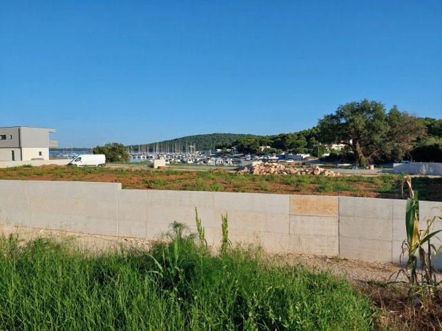 Land for sale 1276 m² – Medulin