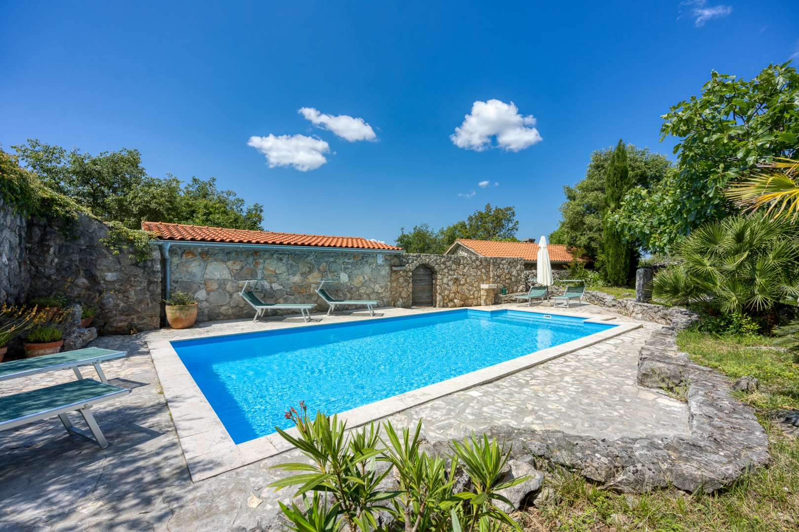 Haus Zu verkaufen -  Bajčići