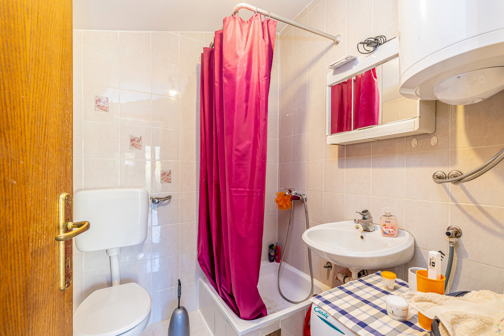 House For sale -  Hlapa
