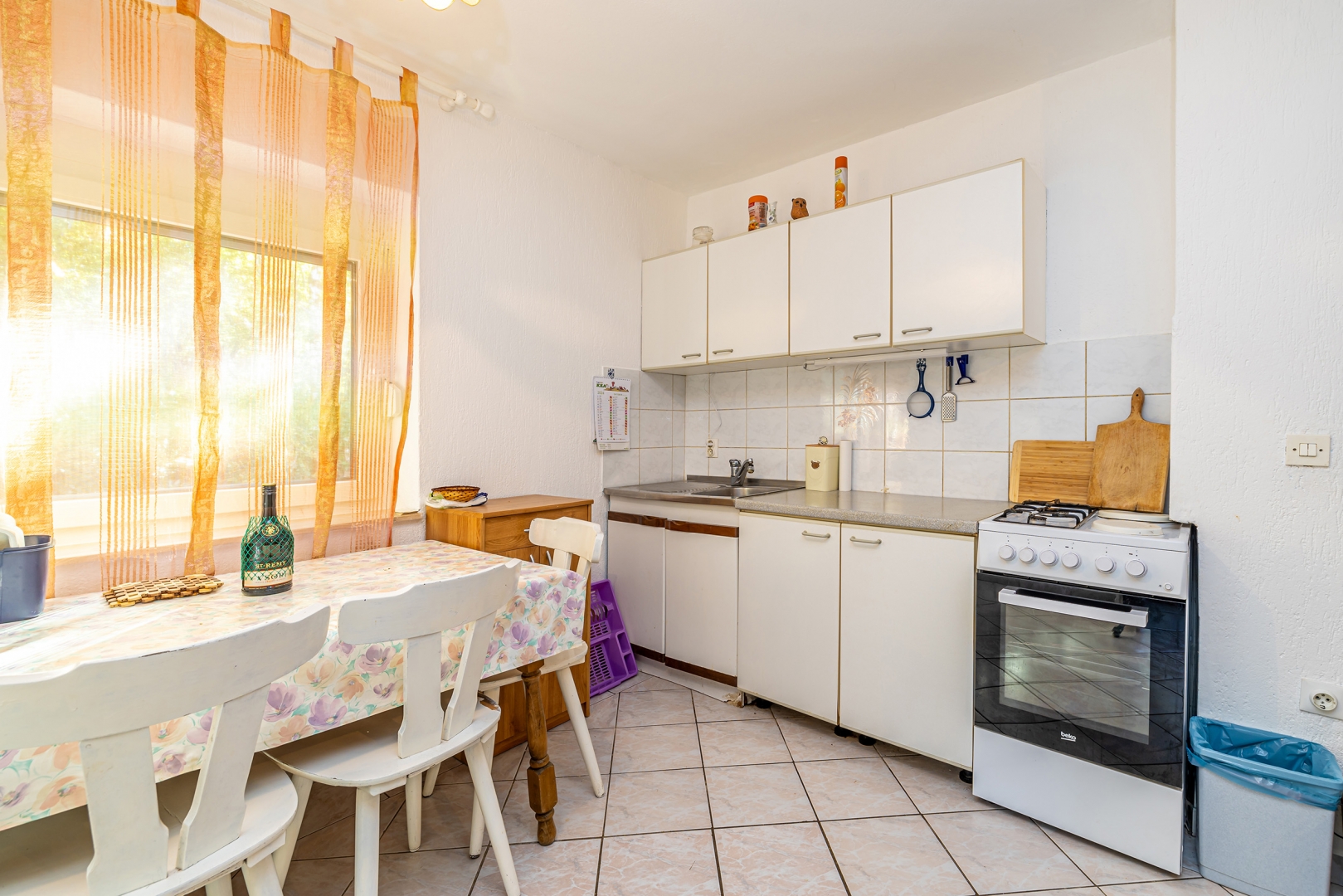 House For sale -  Hlapa