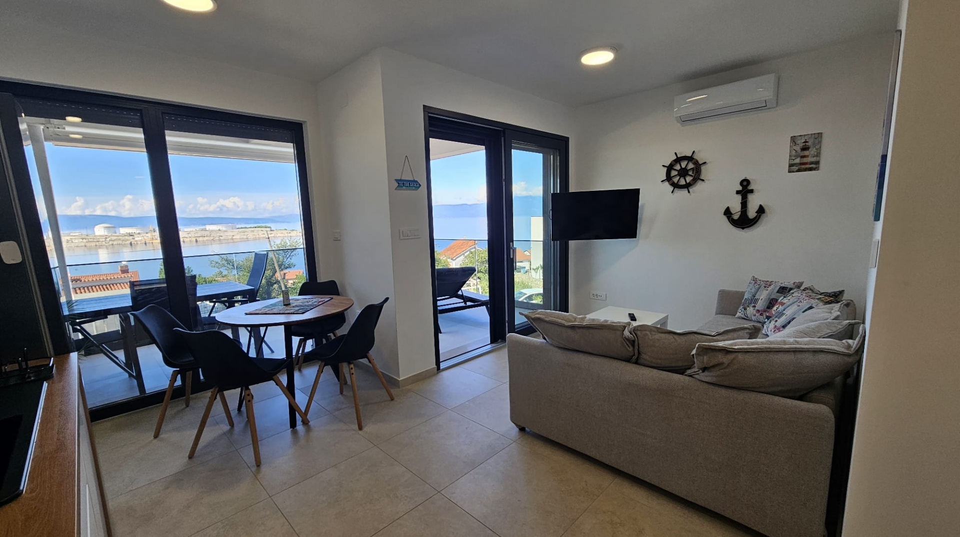 Apartment Zu verkaufen - Primorsko-goranska Omišalj