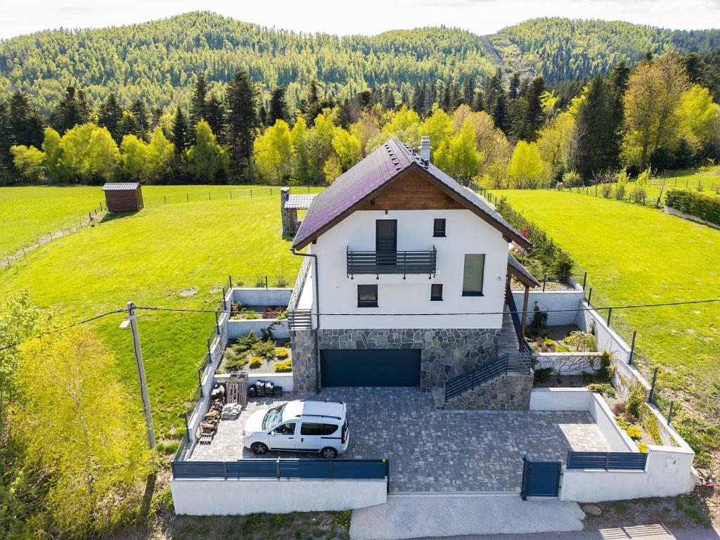 Hiša Na predaj - Primorsko-goranska Fužine