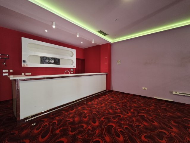Komerční na prodej 231 m² – Kostrena
