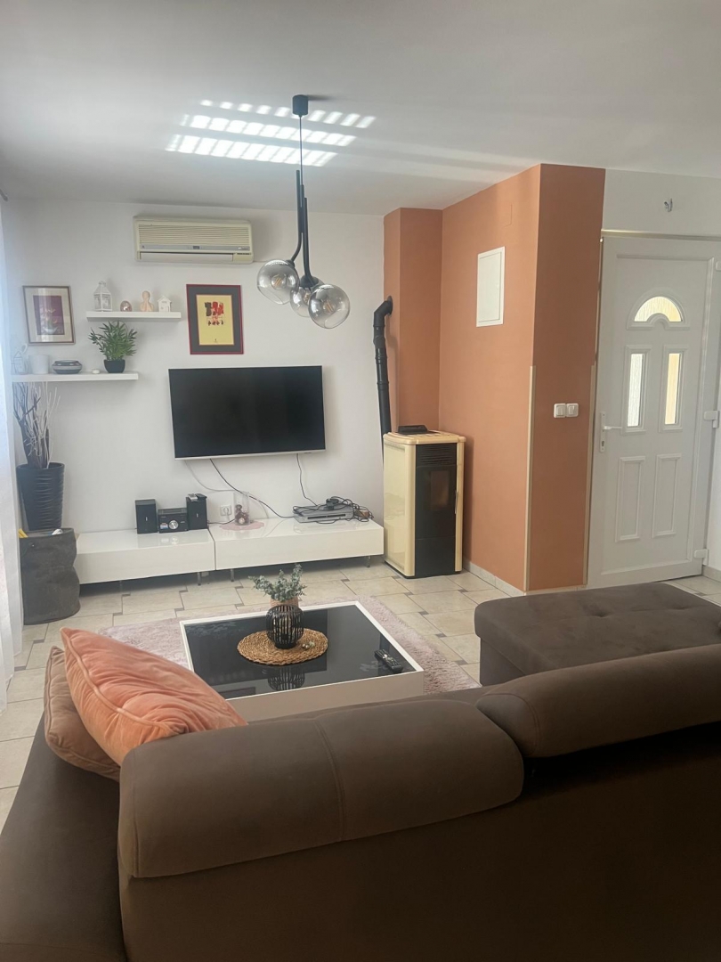 Apartment Zu verkaufen -  Pinezići