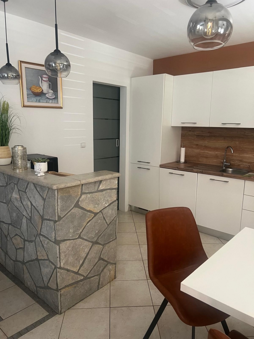 Apartment Zu verkaufen -  Pinezići