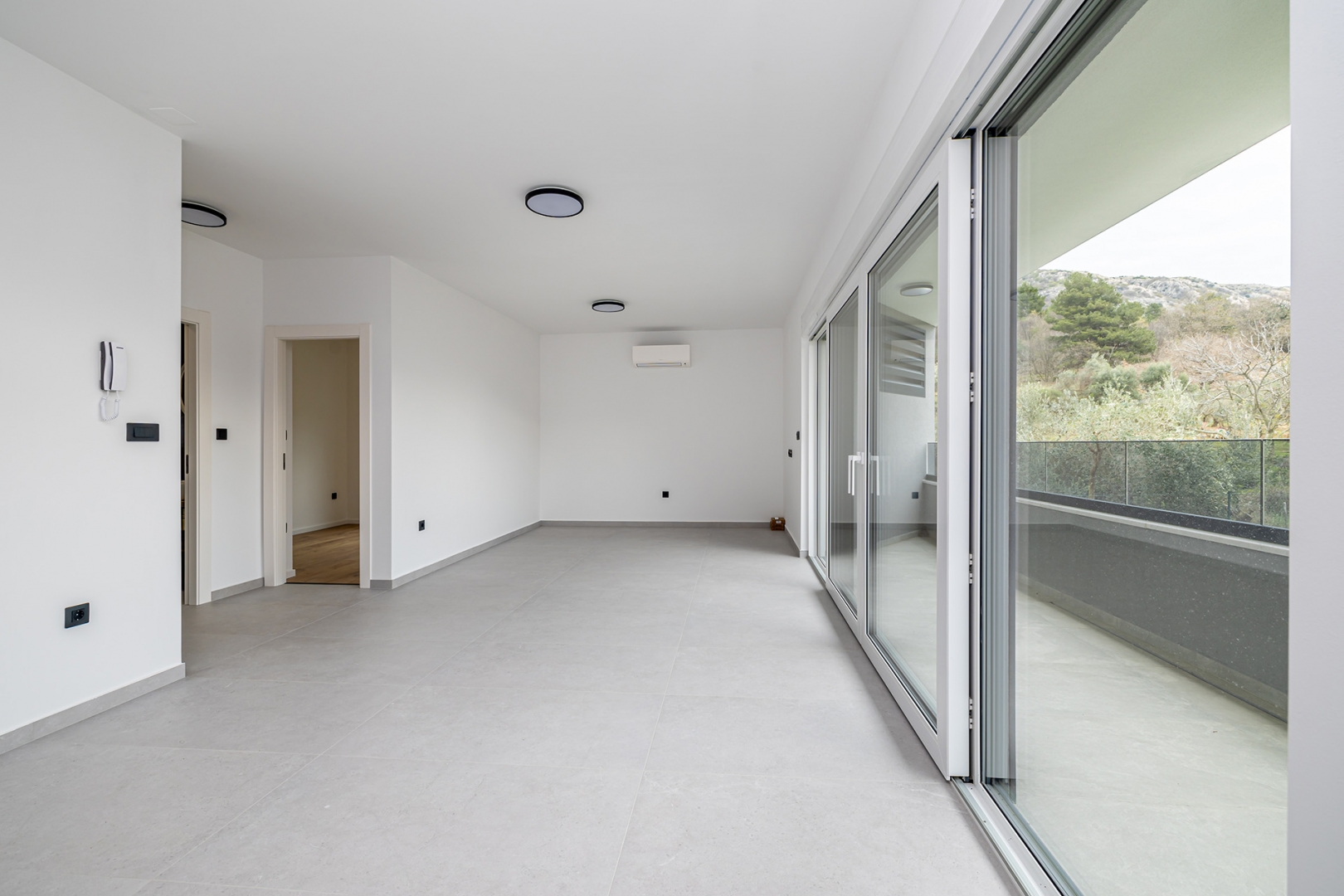 Flat For sale -  Draga Bašćanska