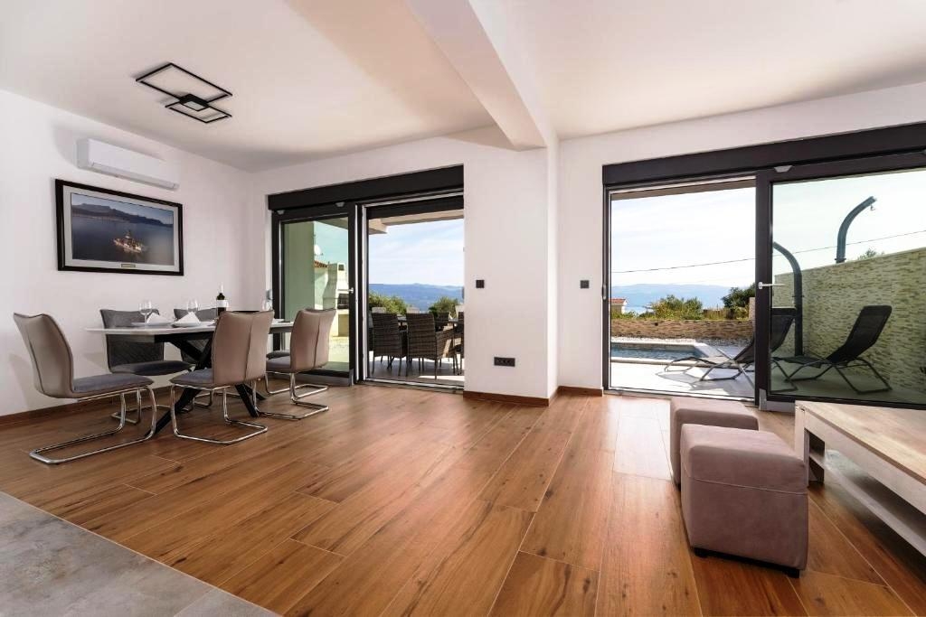 House For sale -  Risika