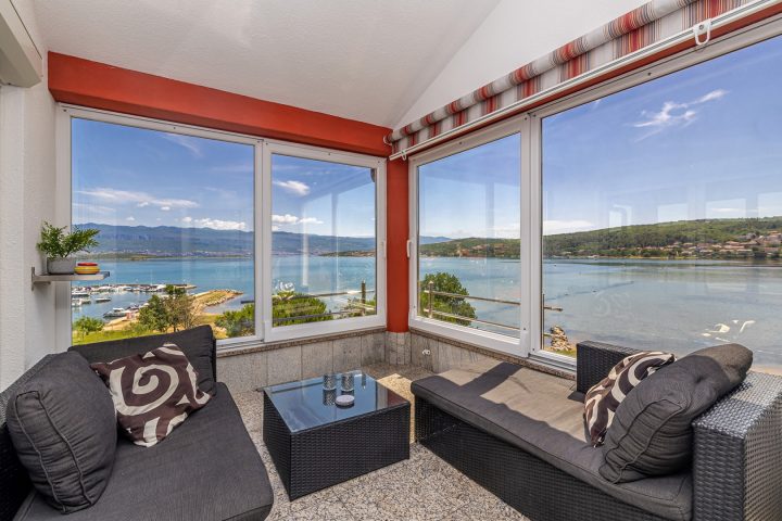 Flat for sale 78 m² – Dobrinj
