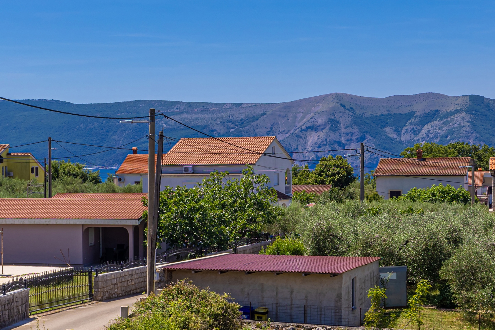 Kuća Na prodaju -  Brzac