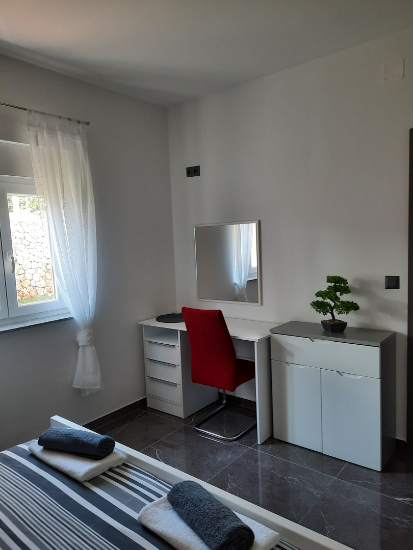 Kuća Na prodaju -  Garica