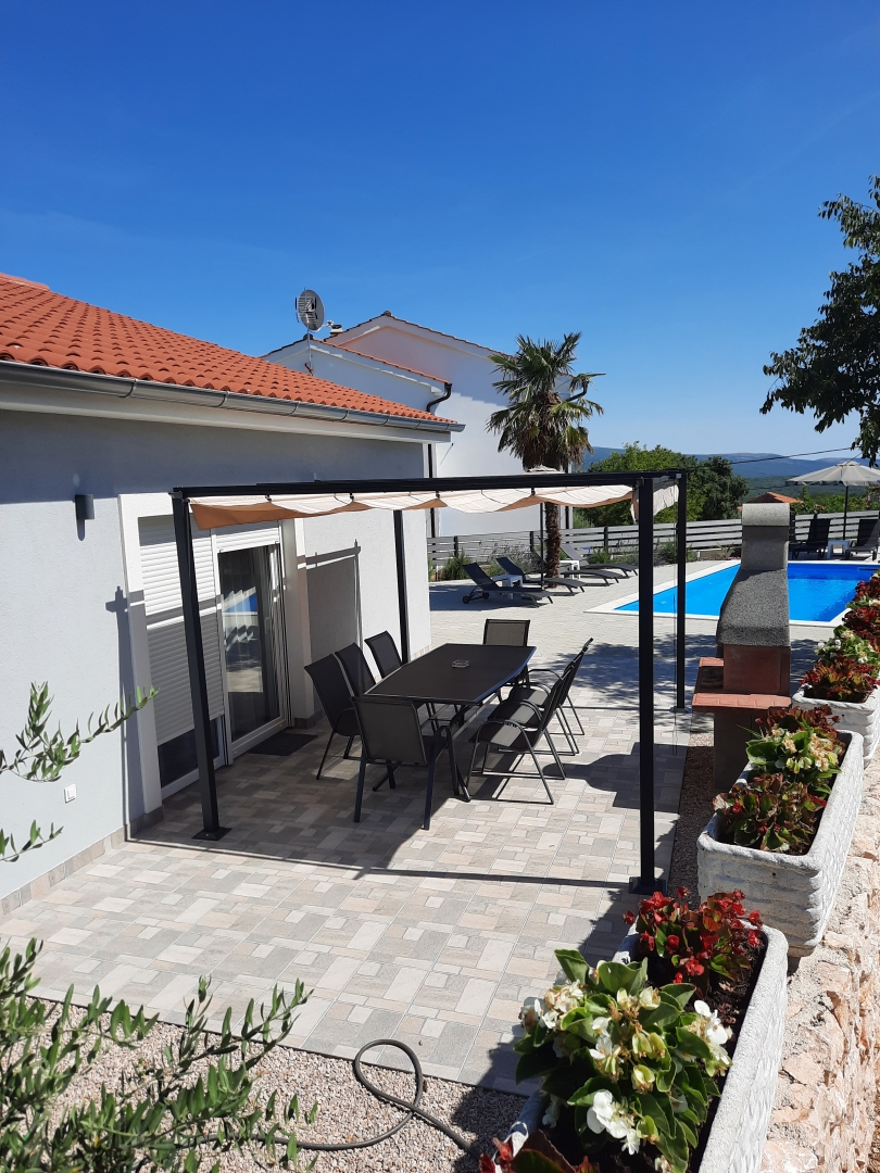 Kuća Na prodaju -  Garica
