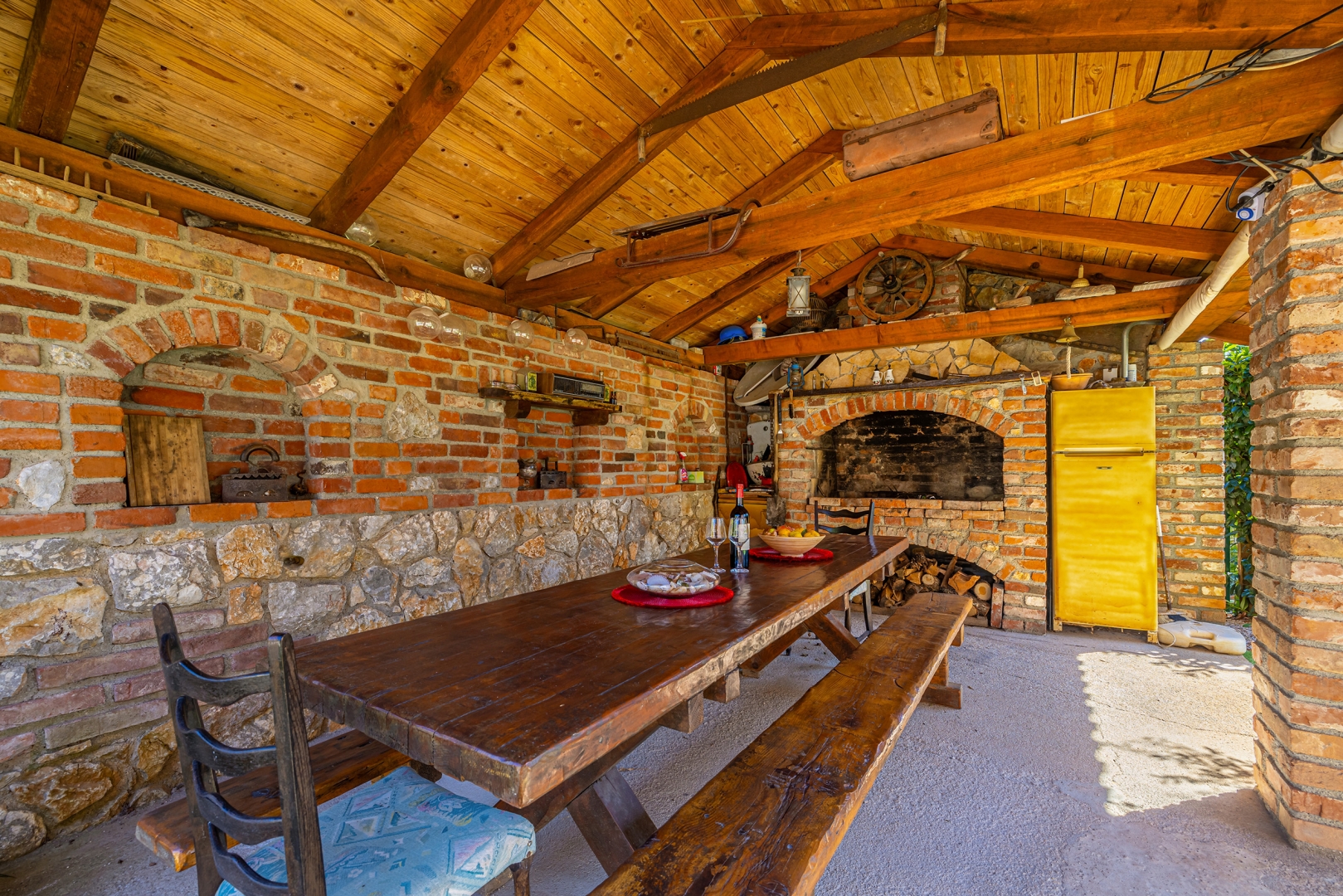 Casa In vendita -  Žgaljići
