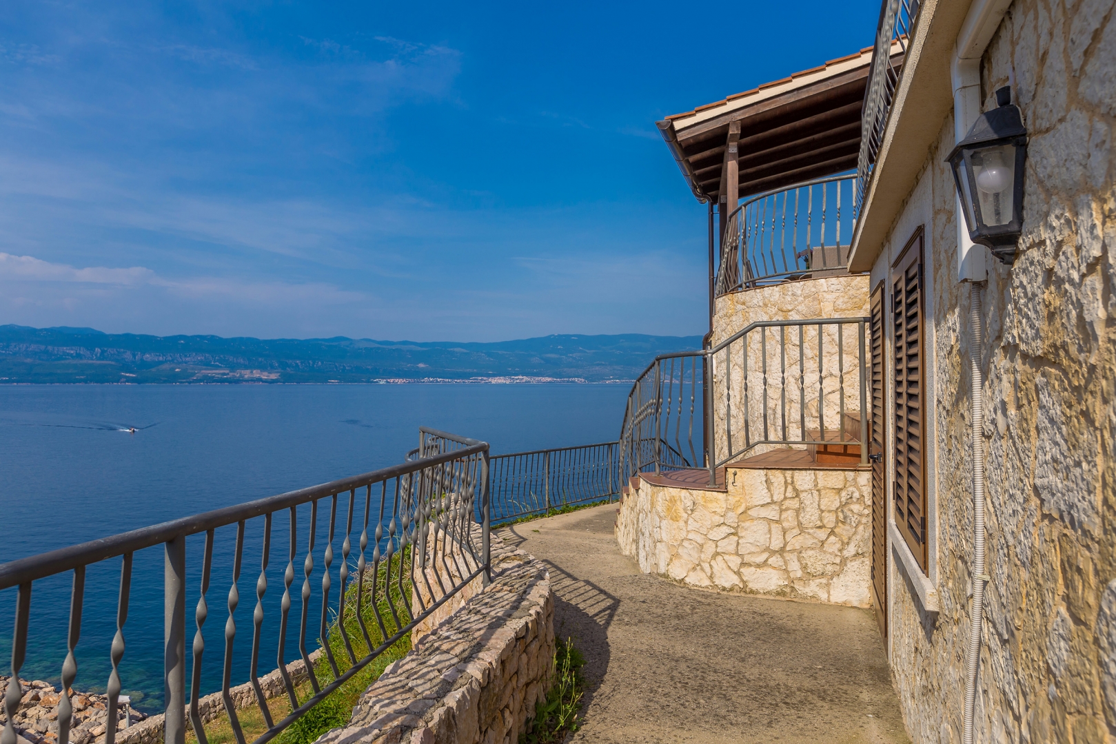 Kuća Na prodaju -  Vrbnik
