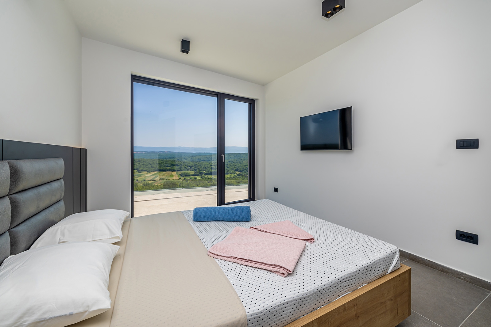 Casa In vendita -  Vrh