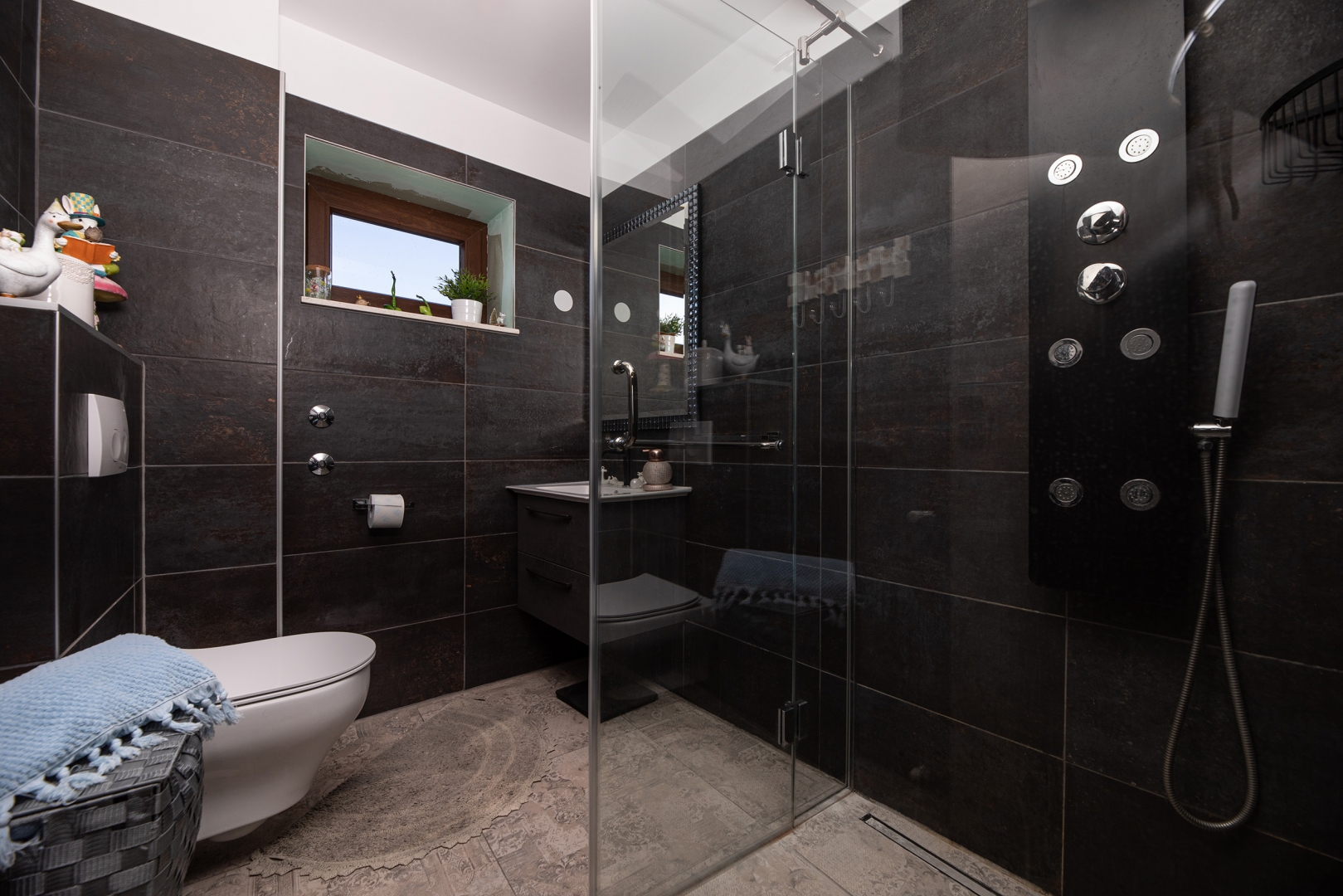 House For sale -  Risika