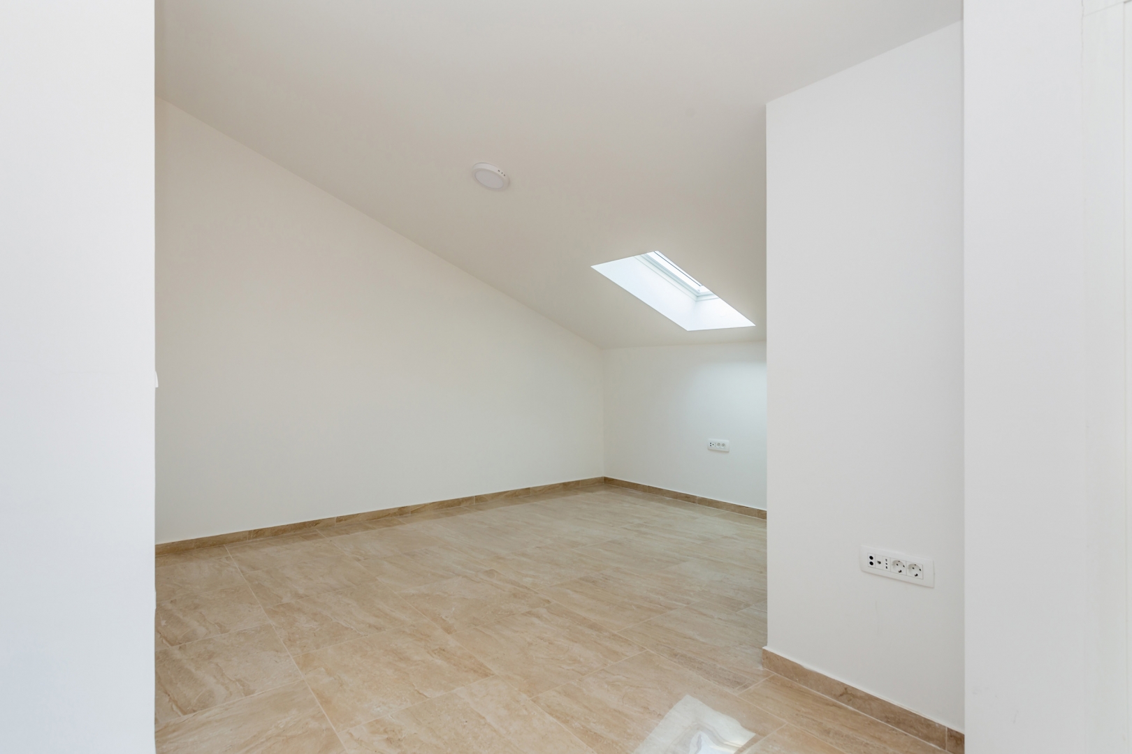 Apartmán Na predaj -  Njivice