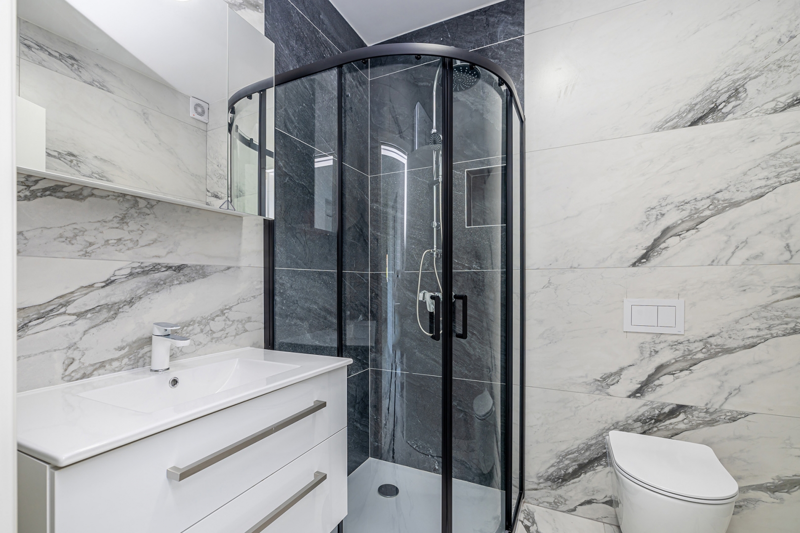 Apartment Zu verkaufen -  Čižići