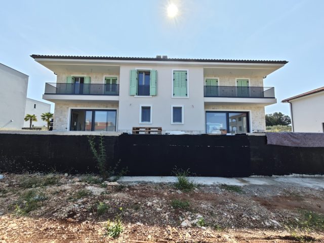 Kuća na prodaju 140 m² – Malinska-Dubašnica