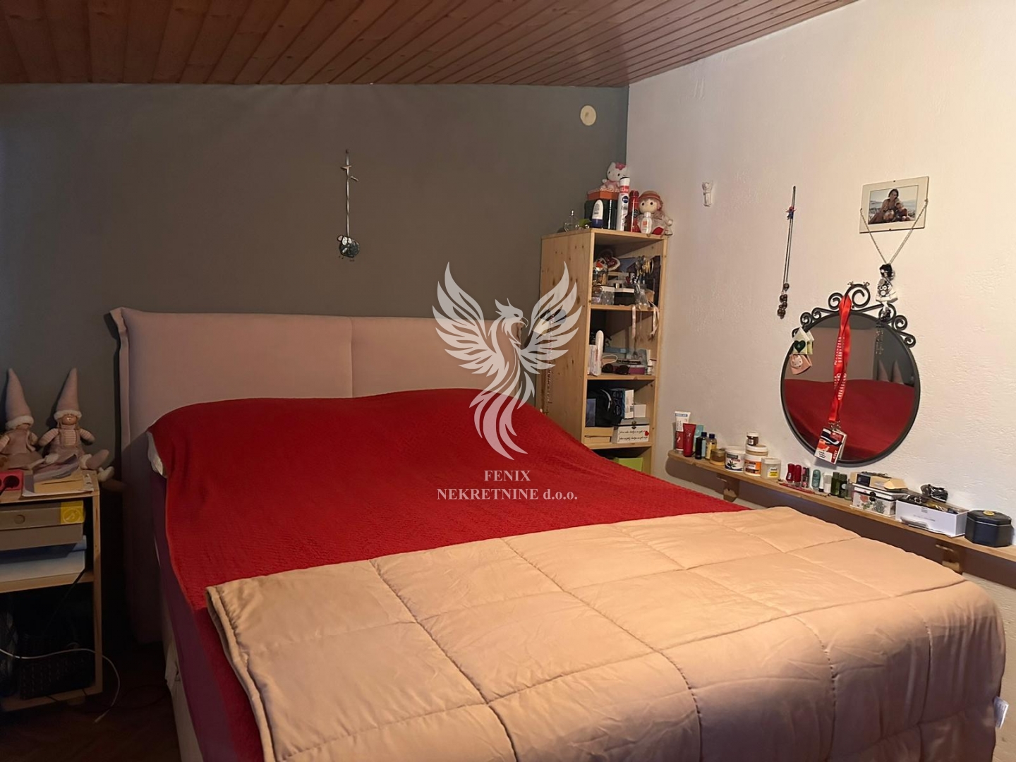 Flat For sale -  Grad