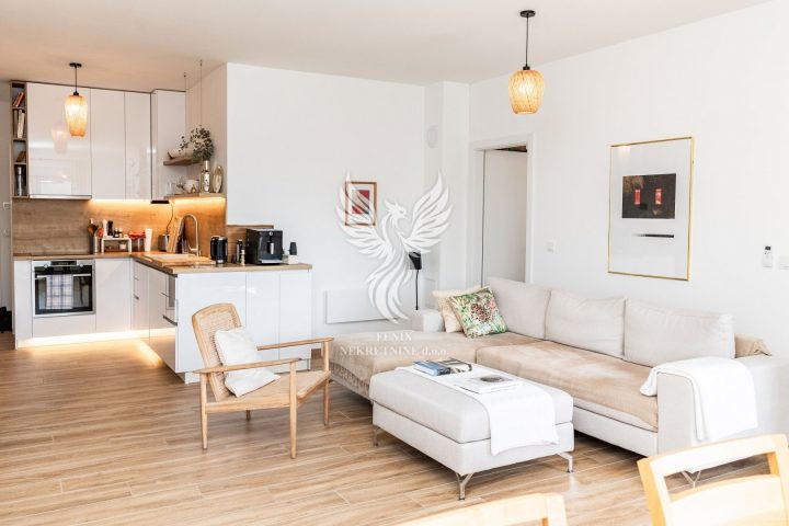 Apartmán na predaj 100 m² – Šibenik - Okolica