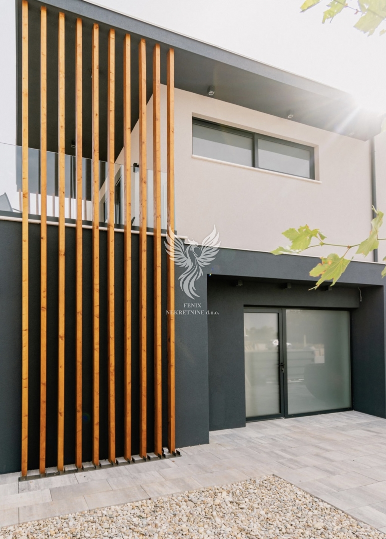 House For sale -  Srima