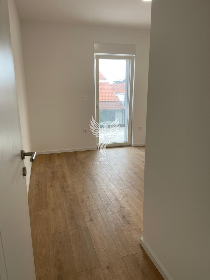 Flat For sale -  Srima