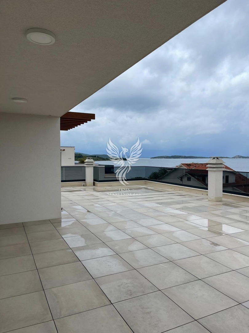 Apartma Naprodaj - Šibensko-kninska Srima