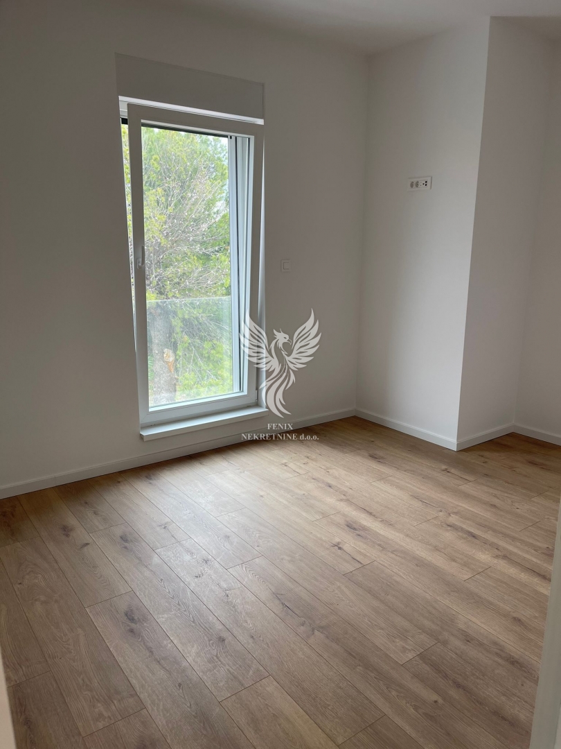Flat For sale -  Srima