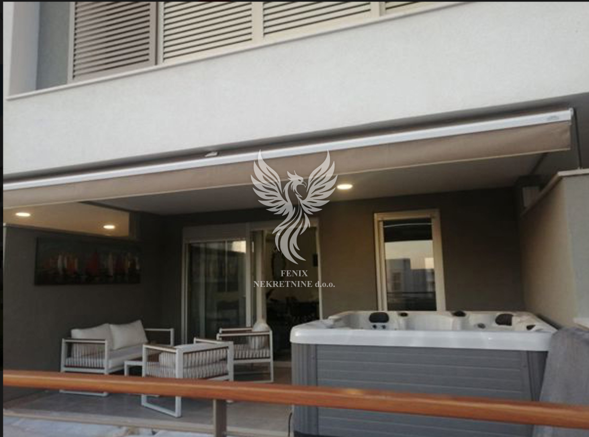 Apartmán Na prodej -  Žnjan
