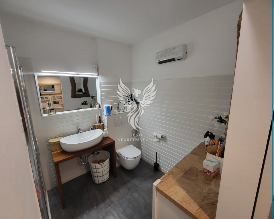 Apartma Na predaj -  Gripe
