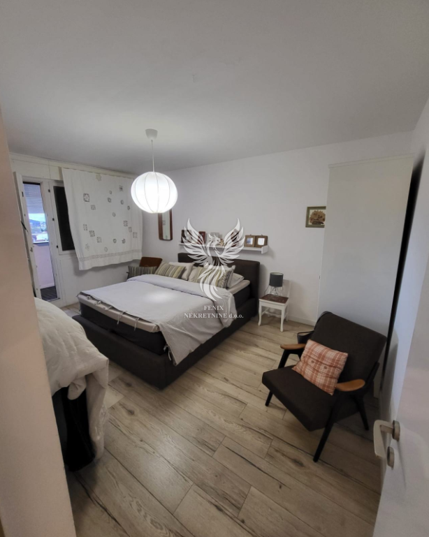 Apartma Na predaj -  Gripe
