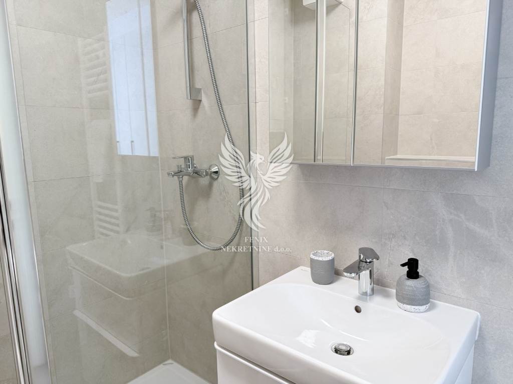 Apartment Zu verkaufen -  Višnjik