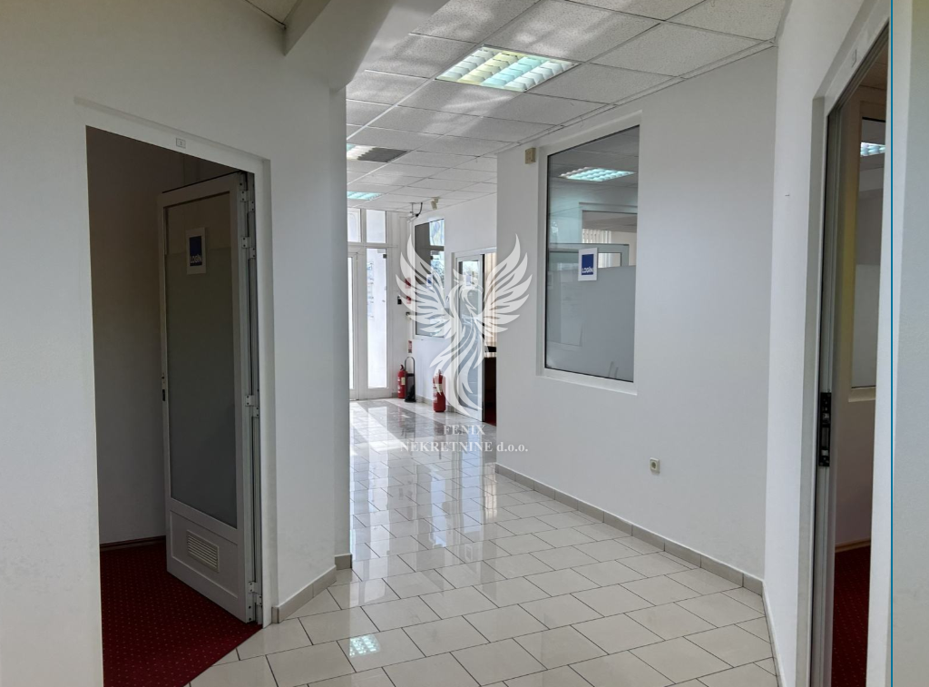 Gewerbefläche Zu verkaufen -  Škurinje