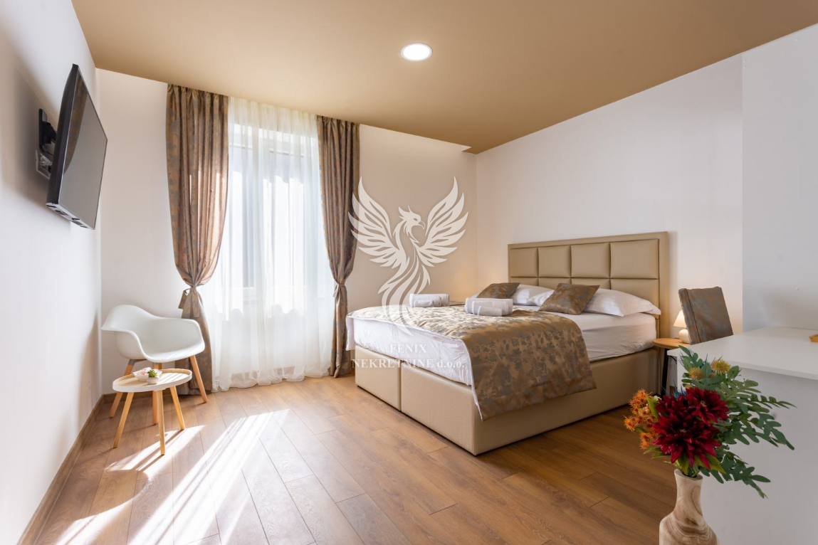 Flat For sale Split