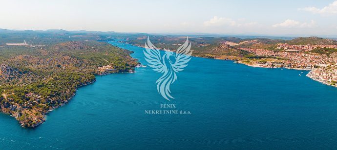 Grundstück zu verkaufen 3084 m² – Šibenik