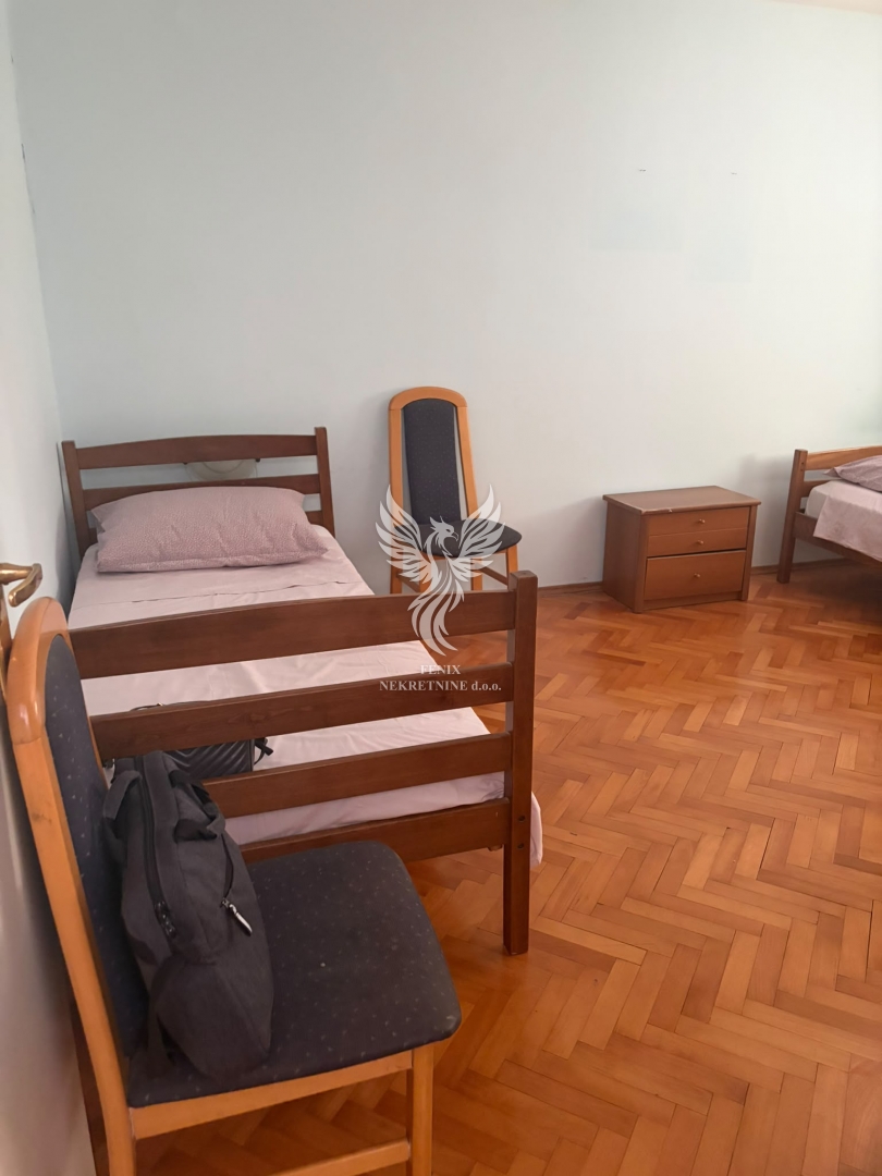 Apartment Zu verkaufen -  Grad