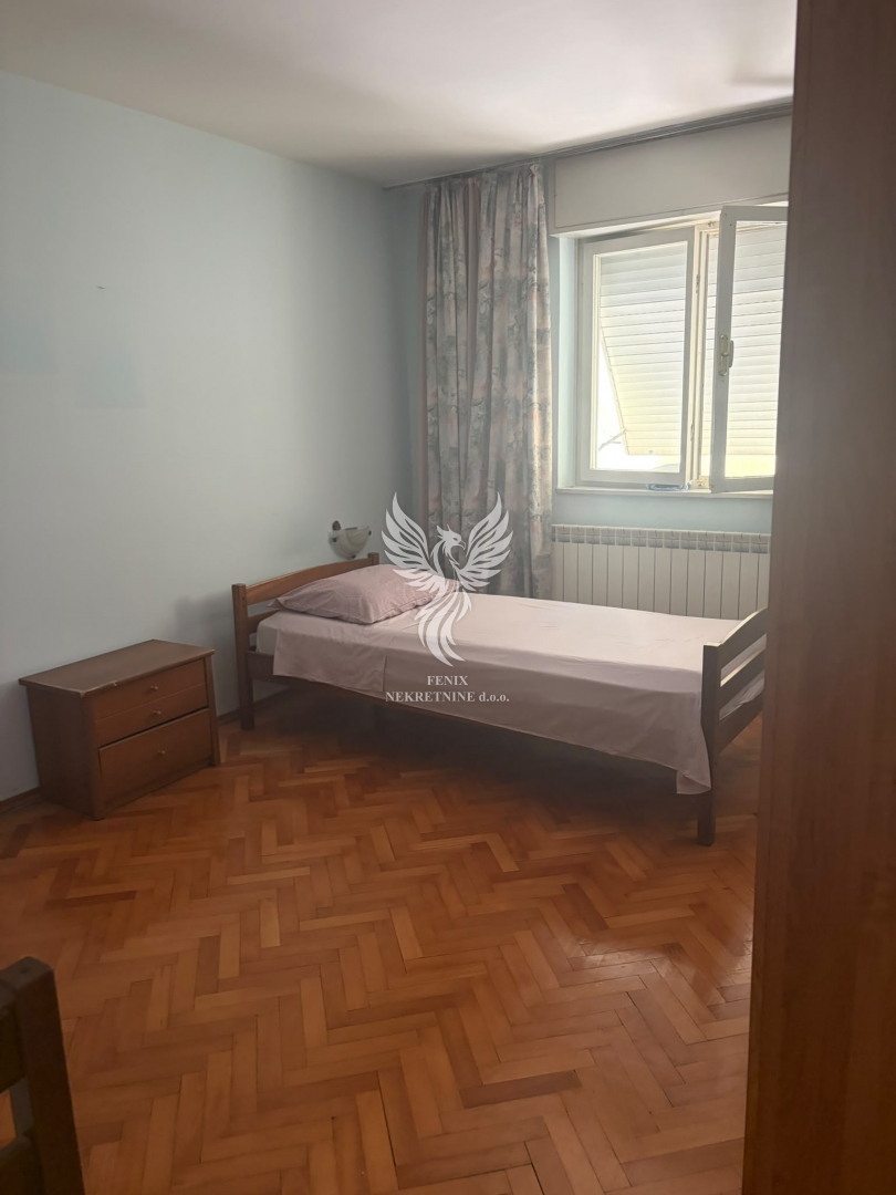 Apartment Zu verkaufen -  Grad